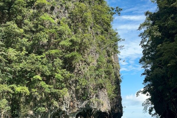 Hong Island and 4 Islands Day Trip from Krabi by Neptune Speedboat