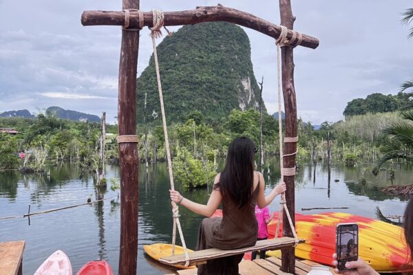 Test Chin Boat Trip